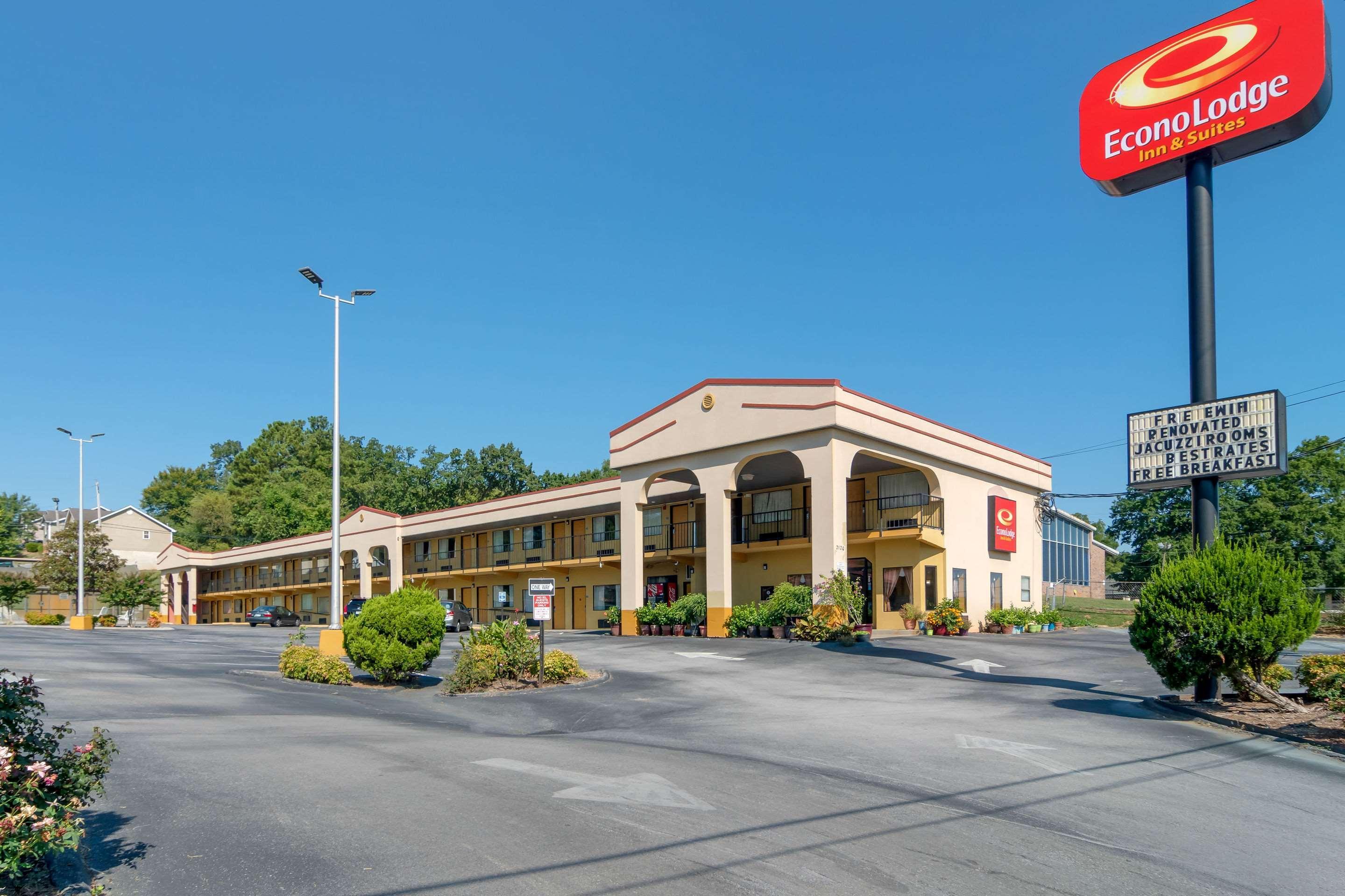 Econo Lodge Inn & Suites Fort Oglethorpe Eksteriør billede